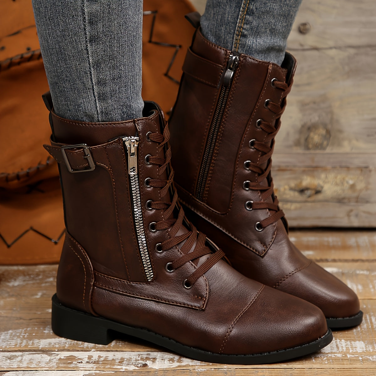 Women's Vintage Lace-Up Boots