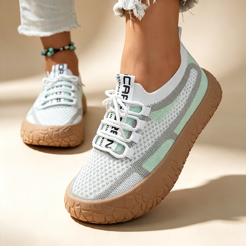 Women's Breathable Lace-Up Fly-Knit Mesh Sneakers