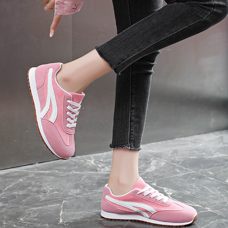Women's Casual Lace-Up Retro Sneakers