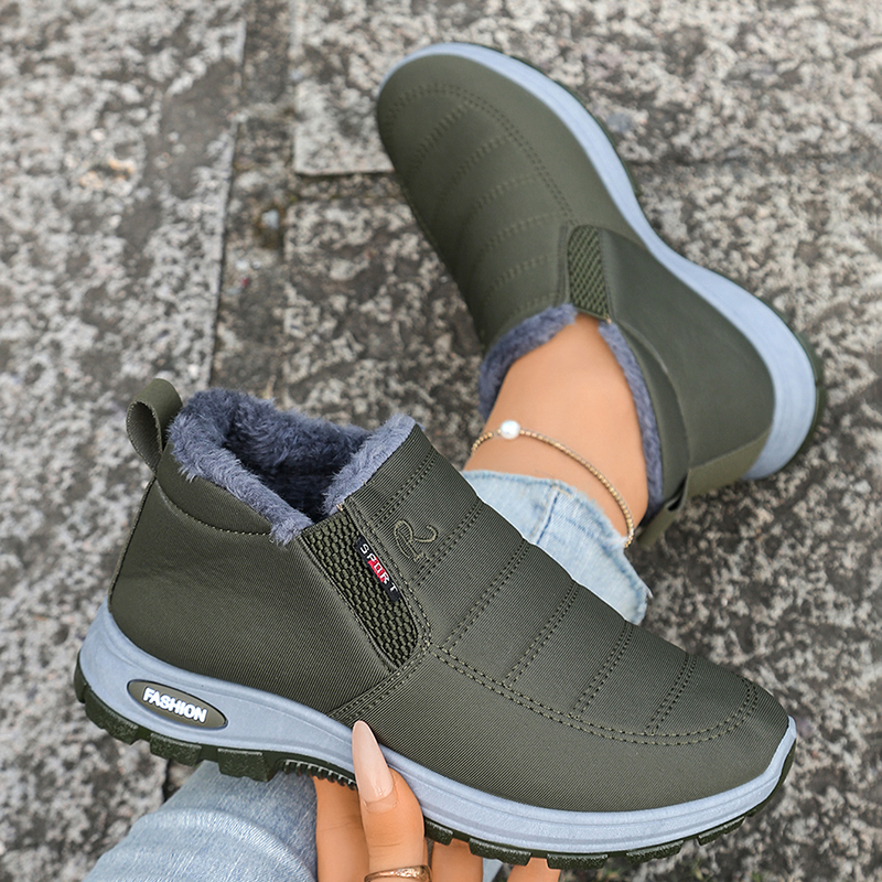 Women's Fleece-Lined Slip-On Winter Snow Boots