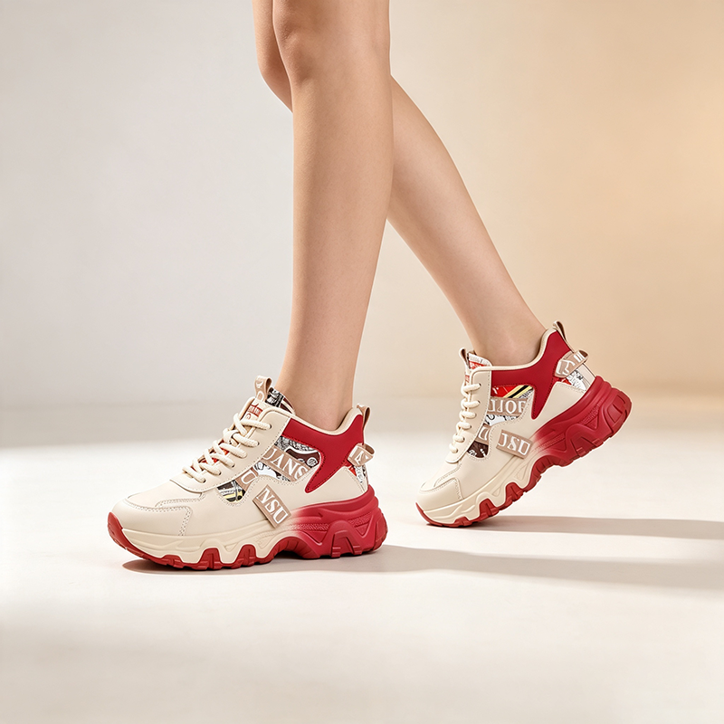 Women's Retro Print Patch Platform Sneakers