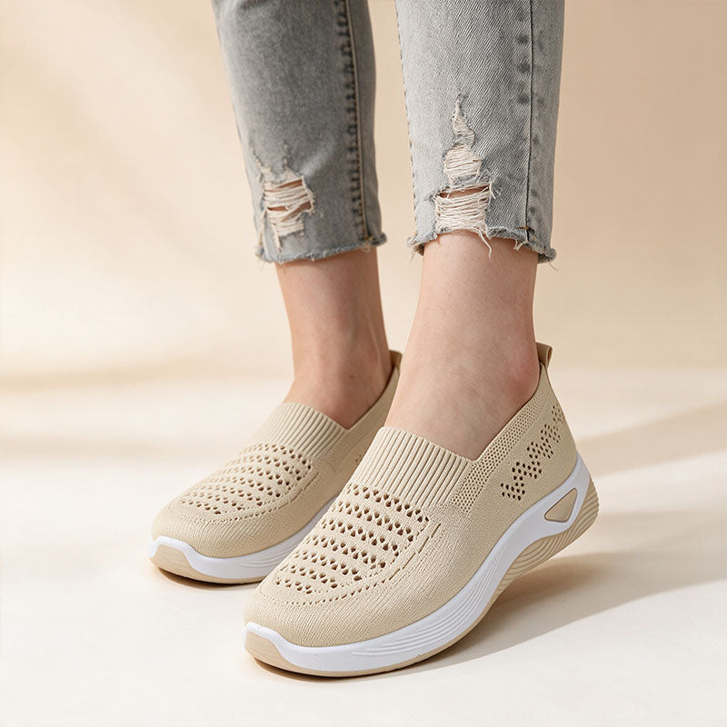 Women's breathable mesh shoes