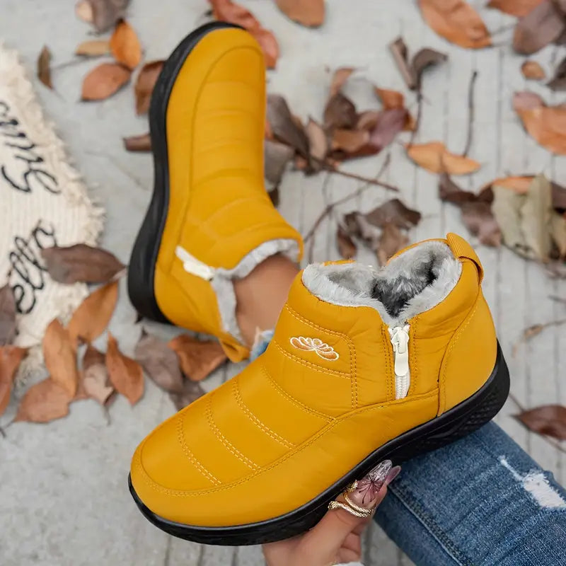 Women's Insulated Snow Boots