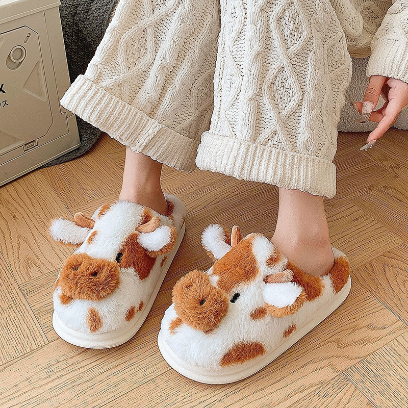 Women's Cute Cow-Themed Plush Slippers
