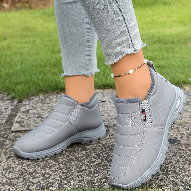 Women's Fleece-Lined Slip-On Winter Snow Boots