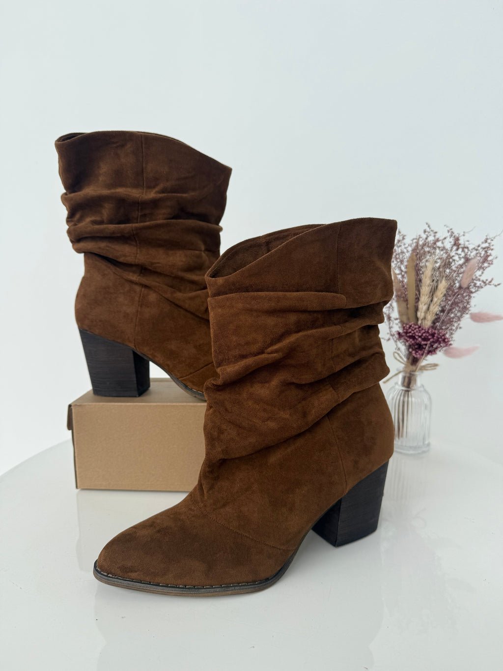 Women's Slouchy Block-Heel Boots – Brown