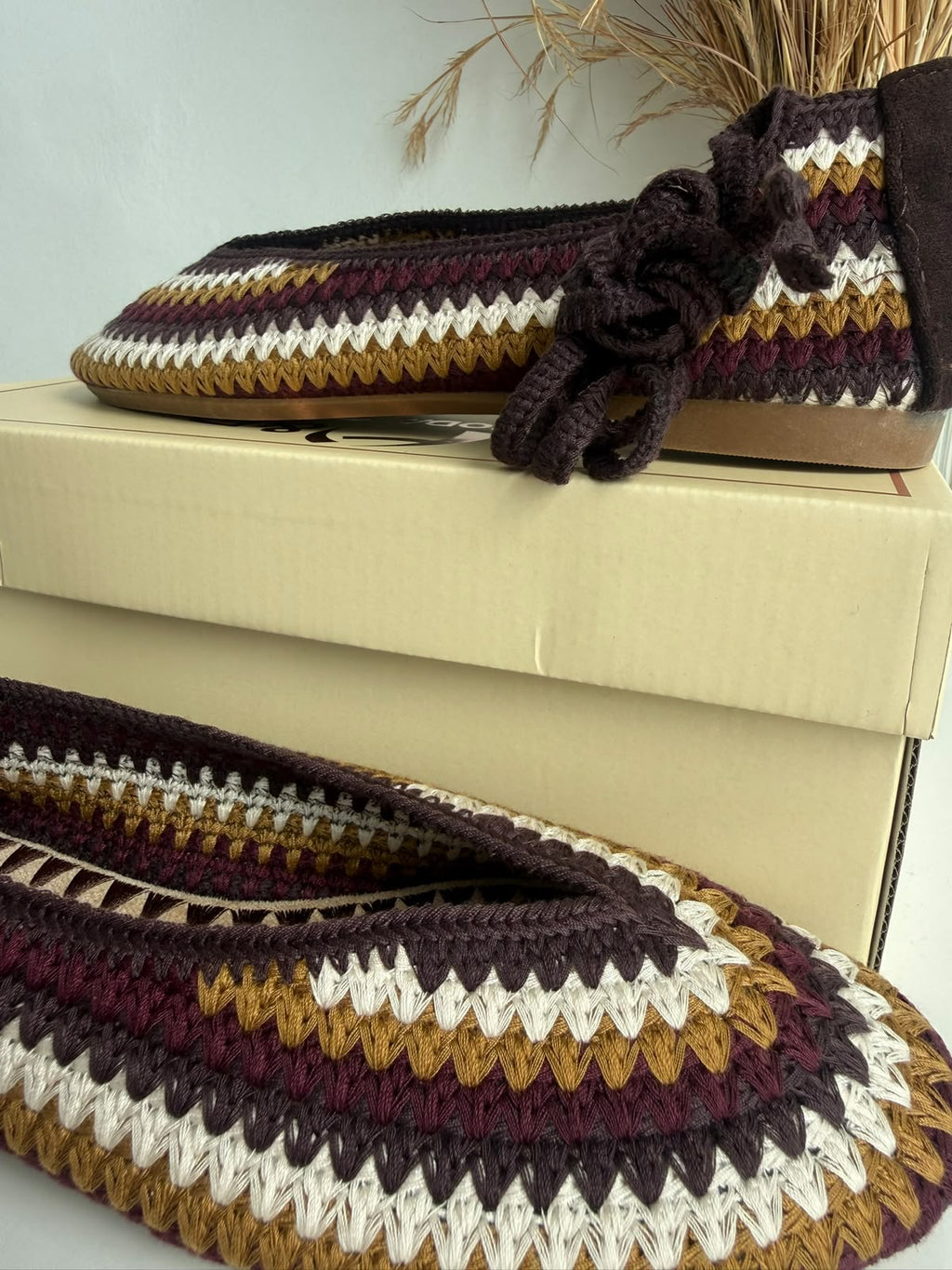 Women's Woven Striped Ballet Flats – Multicolor
