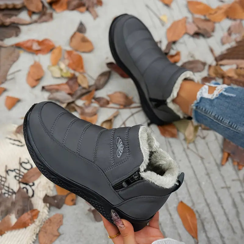 Women's Insulated Snow Boots