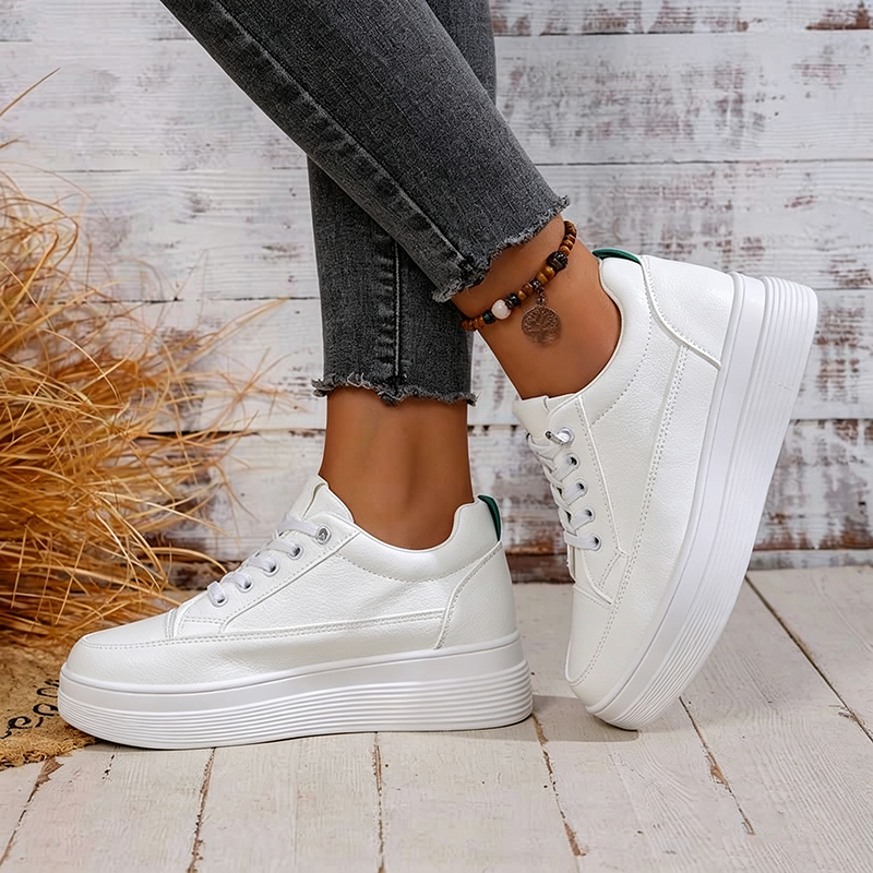 Women's Lace-Up Platform Casual Sneakers