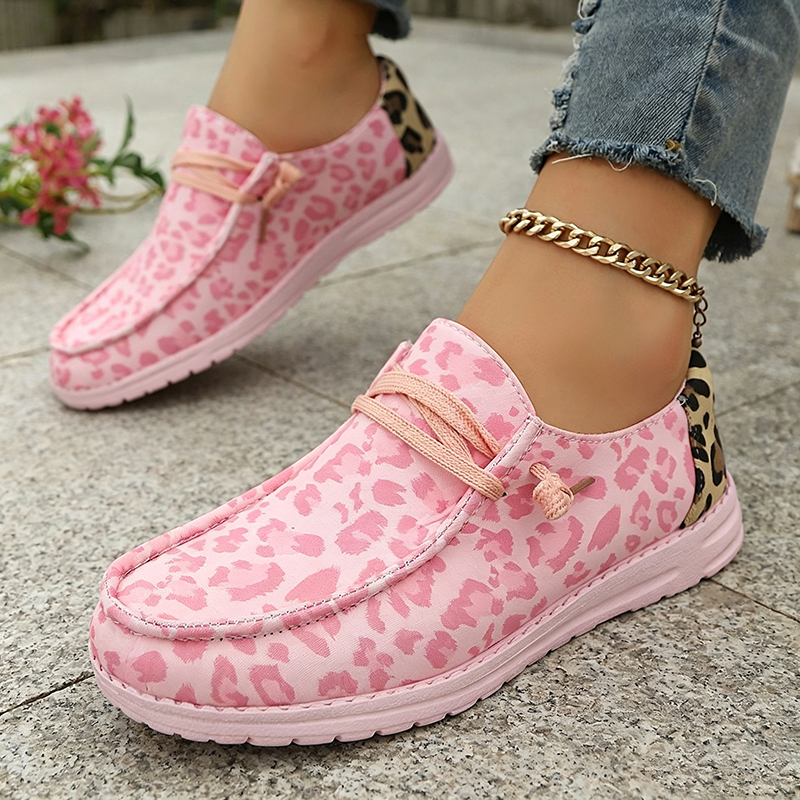 Women's Colorful Heart-Print Leopard Loafers