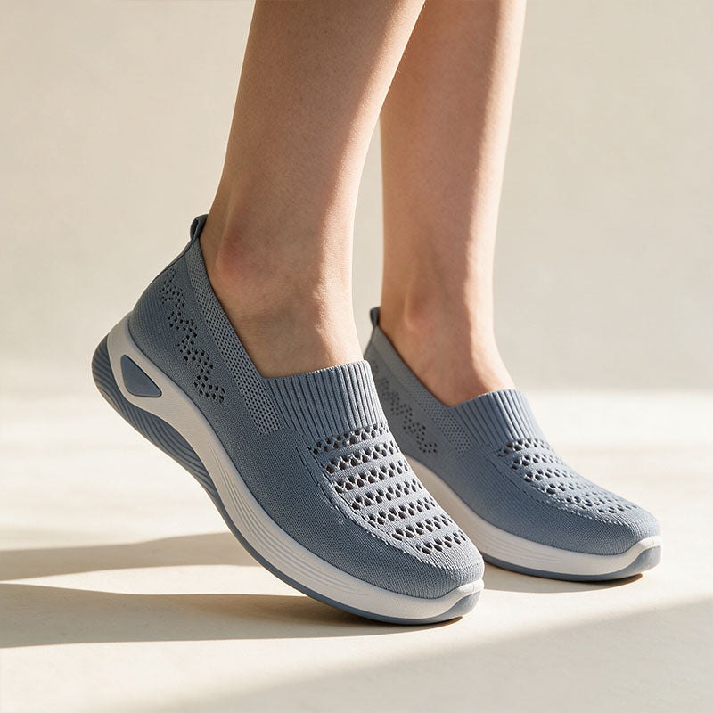 Women's breathable mesh shoes
